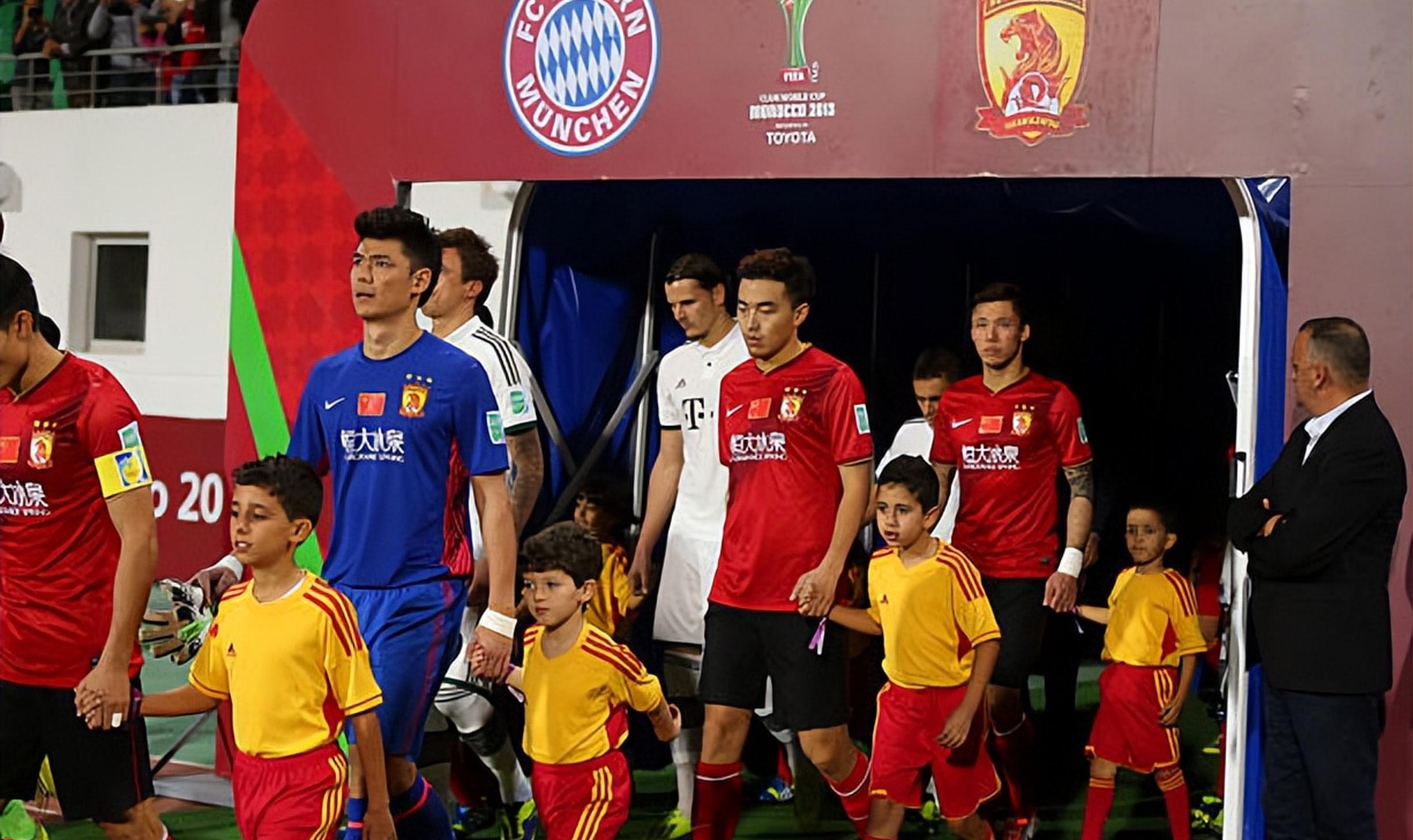 中国国家队备战奥运战新西兰队争夺胜利 中国国家队备战奥运战新西兰队争夺胜利