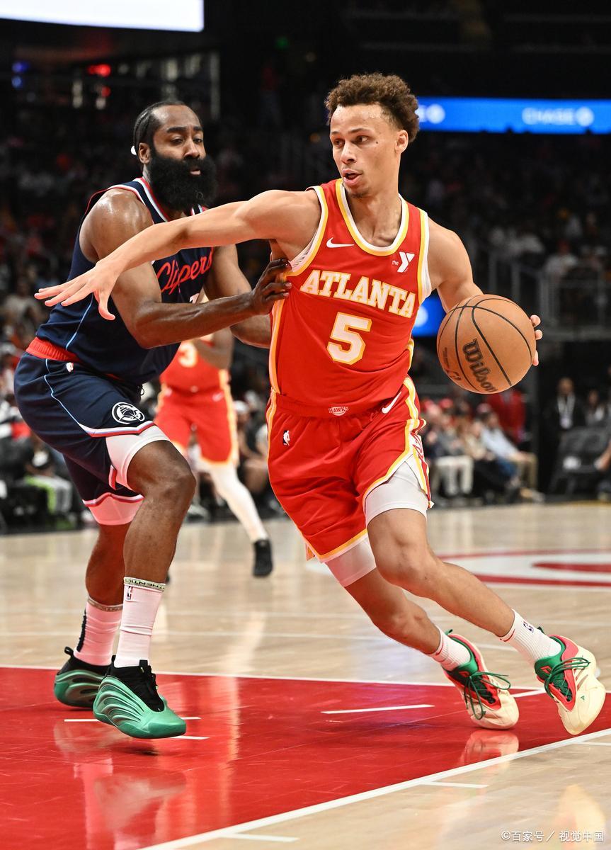 雄鹿大胜老鹰,双星联手砍下+得分的简单介绍 雄鹿大胜老鹰,双星联手砍下+得分的简单介绍