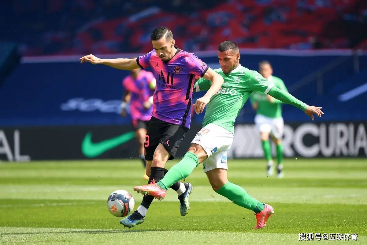 雷火电竞网址-圣埃蒂安球迷发起球队支持活动，助威球队取胜的简单介绍