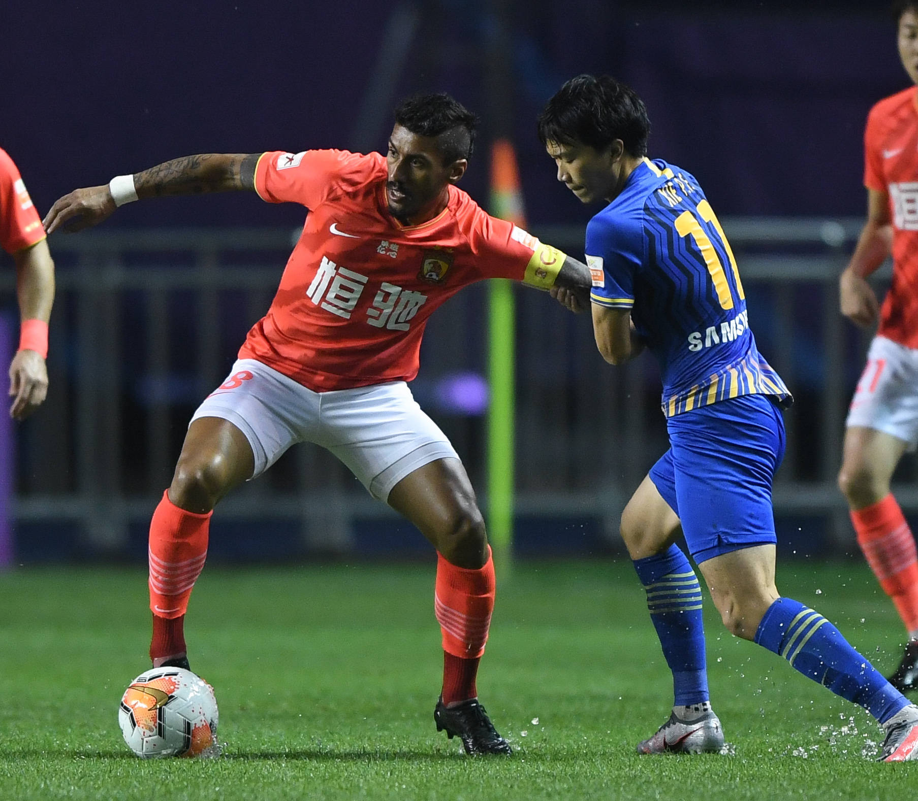 雷火电竞主播-广州恒大发挥出色，逆转擒胜江苏苏宁的简单介绍