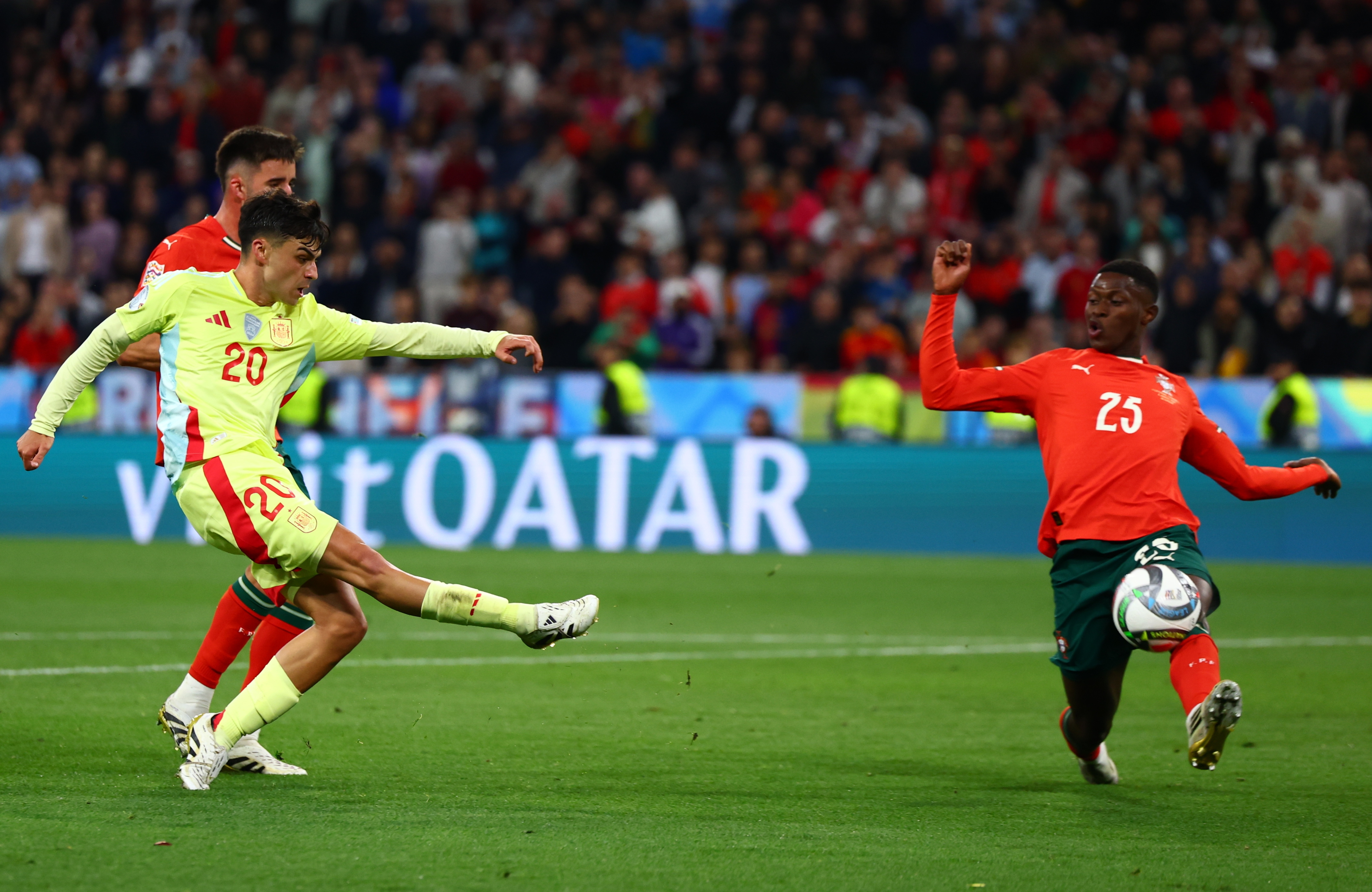 英格兰遭葡萄牙淘汰无缘四强 英格兰遭葡萄牙淘汰无缘四强